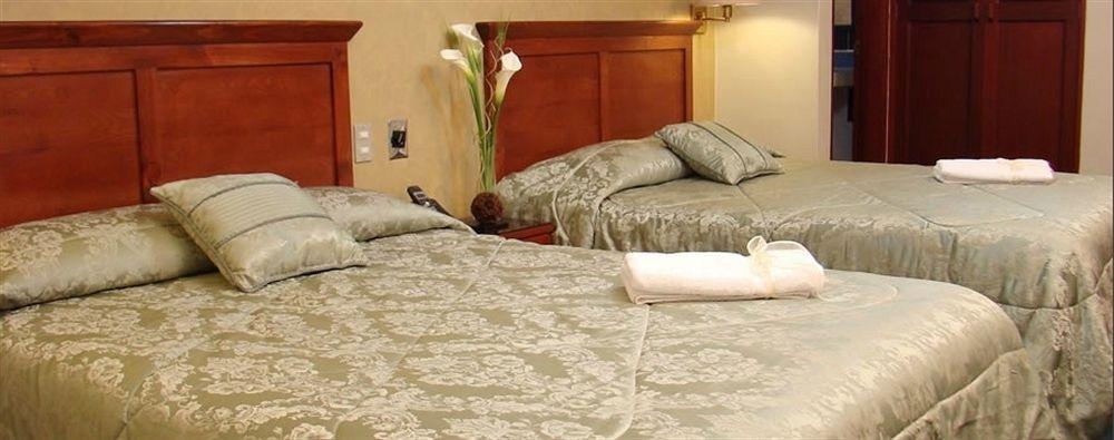 Casa Andina Standard Trujillo Plaza Hotel Ngoại thất bức ảnh