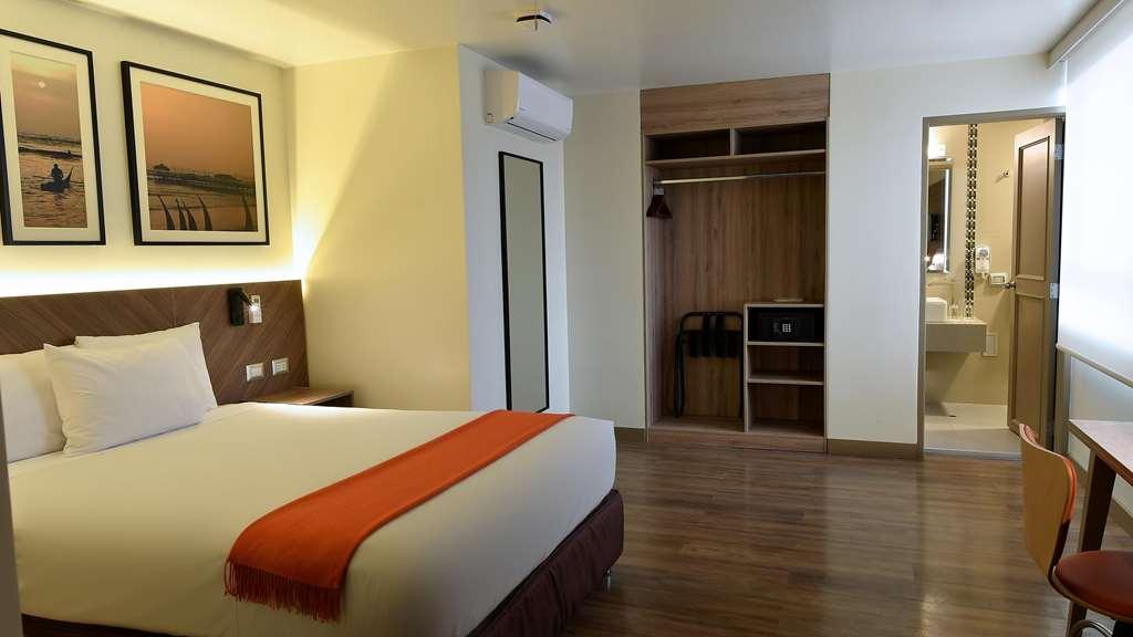 Casa Andina Standard Trujillo Plaza Hotel Phòng bức ảnh
