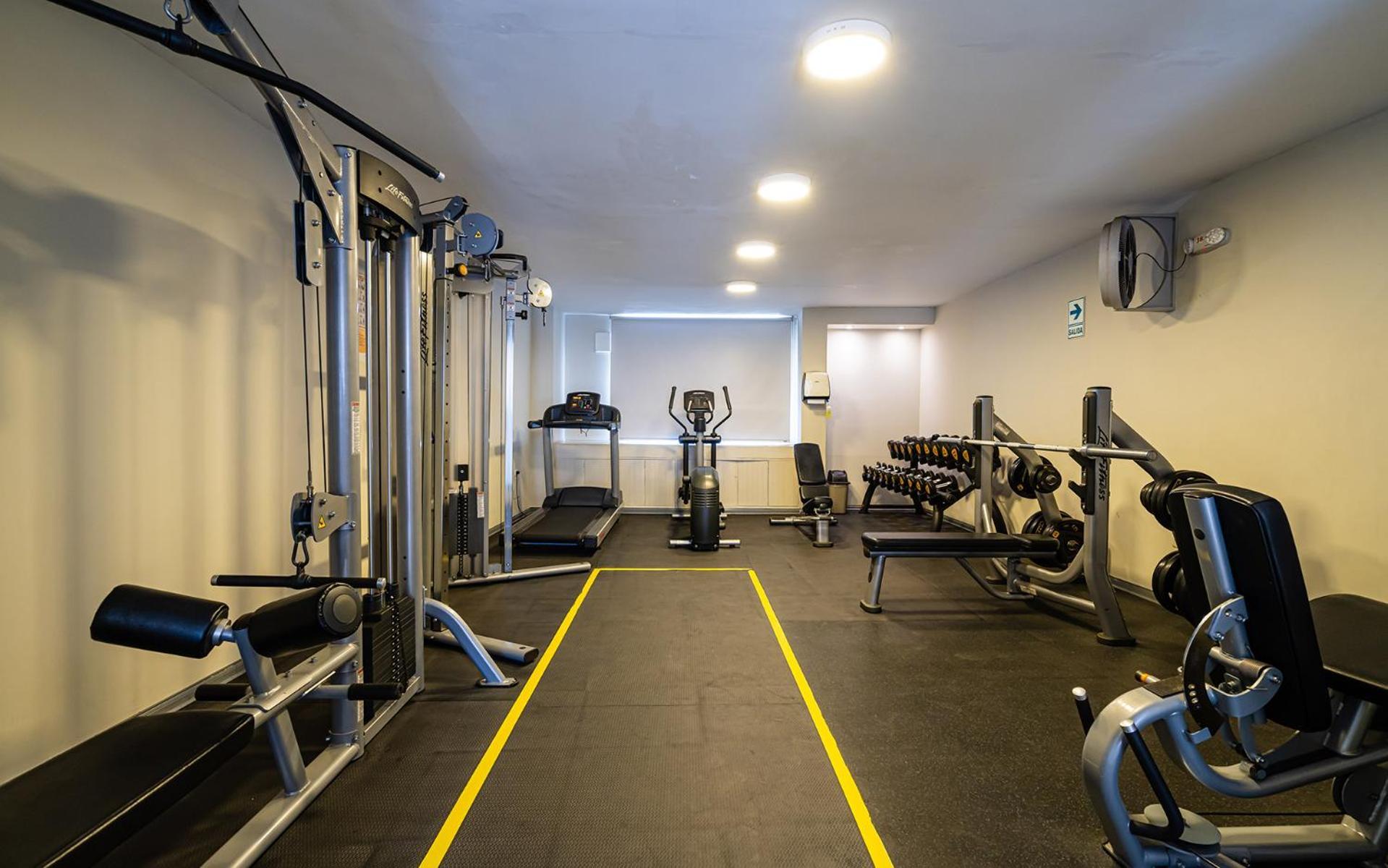 Casa Andina Standard Trujillo Plaza Hotel Ngoại thất bức ảnh