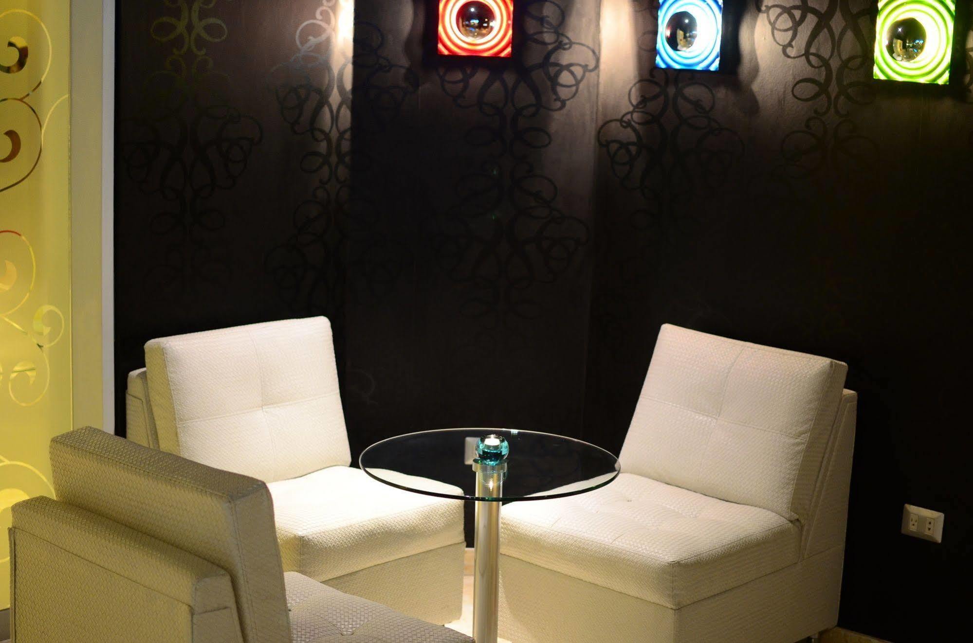 Casa Andina Standard Trujillo Plaza Hotel Ngoại thất bức ảnh