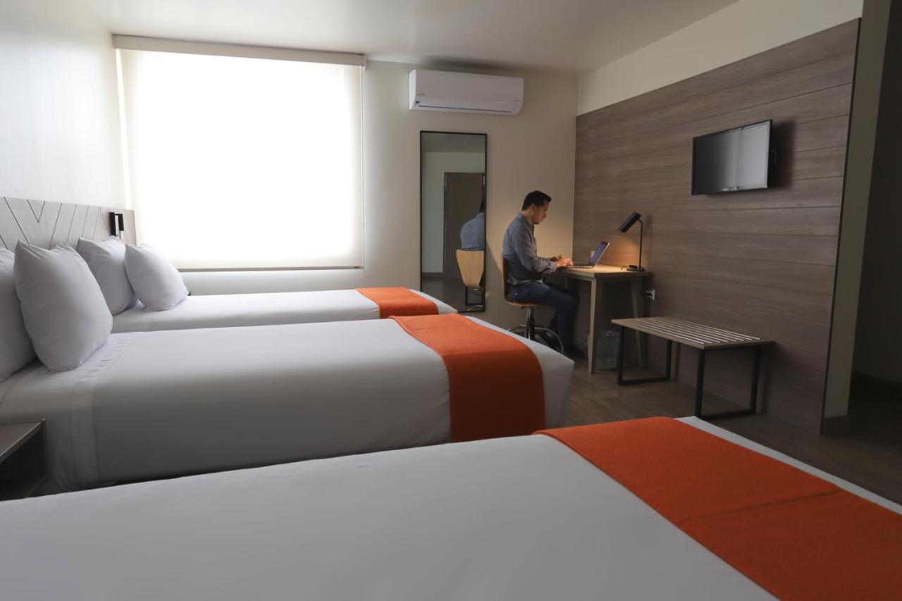 Casa Andina Standard Trujillo Plaza Hotel Ngoại thất bức ảnh