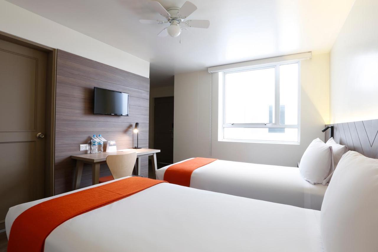 Casa Andina Standard Trujillo Plaza Hotel Ngoại thất bức ảnh